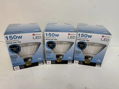 x3 UtiliTech PAR38 150W Natural Flood LED Light Bulb 1600 Lumens NEW LOT - Image 1 of 4