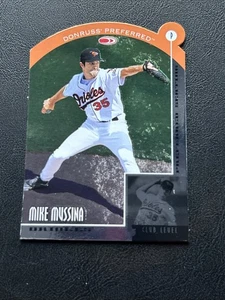 Donruss 1998 asientos preferidos nivel club Mike Mussina #33 patio troquelado paralelo - Imagen 1 de 2