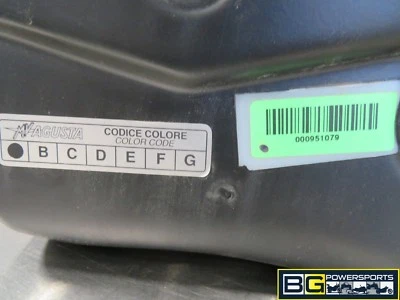 EB393 2011 11 MV AGUSTA BRUTALE B4 1090 ТОПЛИВНЫЙ БАК БЕНЗОБАК ПОЦАРАПАН - Изображение 1 из 4