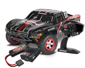 Traxxas Slash 4x4 1:16 schwarz mit Akku und USB-C Ladegerät TRX70054-8-BLK  - Bild 1 von 7
