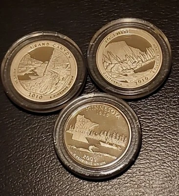 Three Proof US Quarters S Mint UNC.  In Capsule - Image 1 of 4