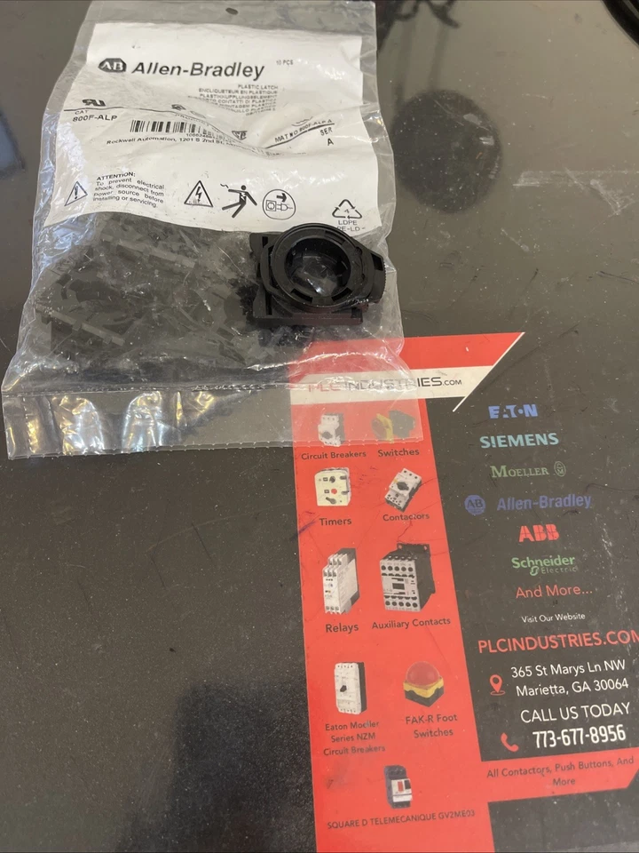 Allen Bradley 800F-ALP Plastic Latch 22MM  800F * PRICE IS FOR ONE - Image 1 of 1