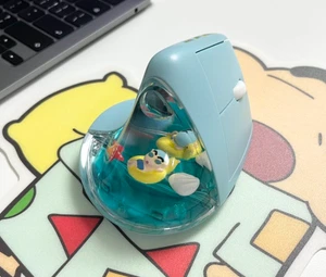 Crayon SHIN CHAN Wireless Vertical Mouse Clear Pool Edition AA Battery Powered - Picture 1 of 7