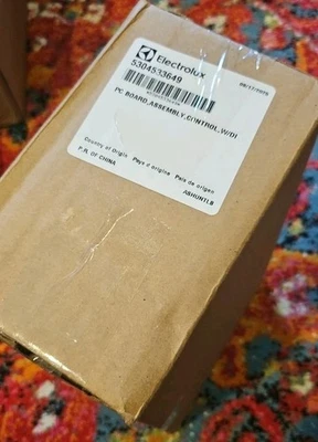 5304533649 GENUINO OEM ELECTROLUX Frigidaire Placa de control para microondas -B96 Foto 1 de 4