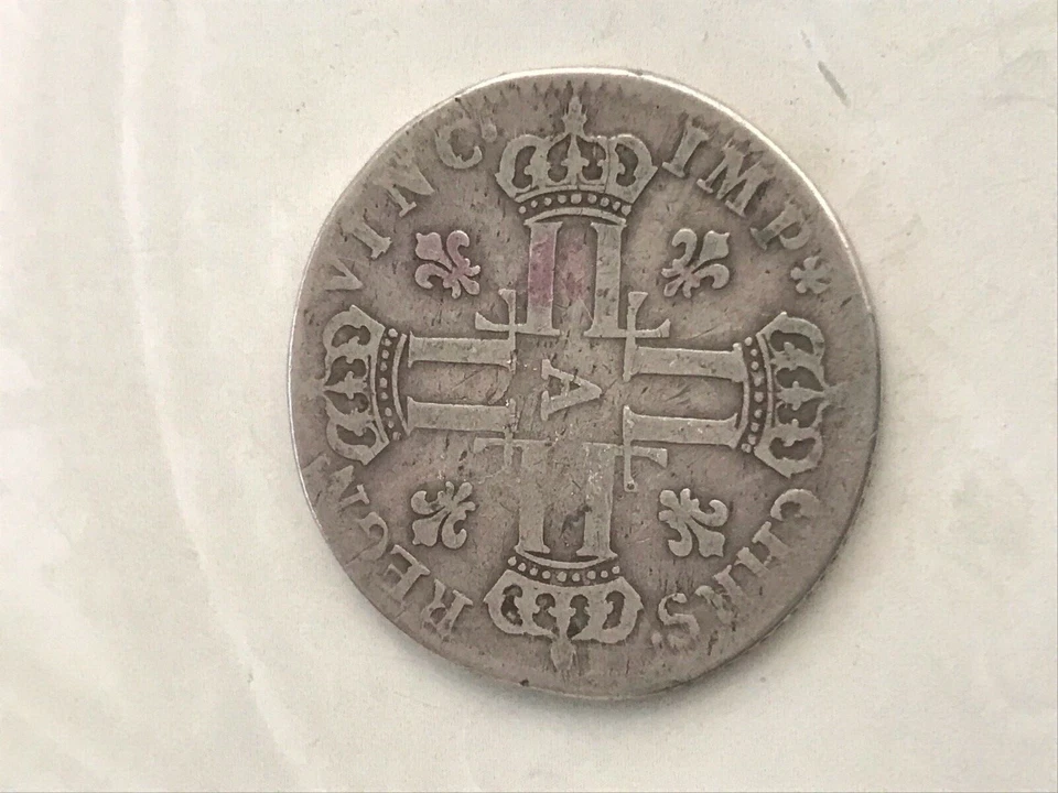 1720 A Paris Petit Louis d'argent - Louis XV Silver 917) 8.158g 27mm Dy# 1664 - Image 1 of 3