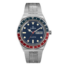 Timex Q Reissue 38mm Silberes Edelstahlgehäuse mit Silberem Edelstahlarmband Armbanduhr für Herren (TW2T80700)