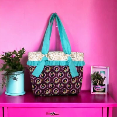 Cartera Princesa Jazmín Hecha a Mano para Niña con Rosas Doradas Foto 1 de 4