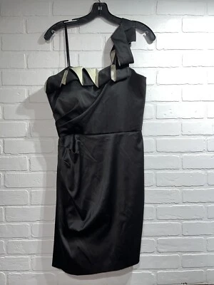 Hermoso - Vestido Corto Formal Negro Detalle Volantes Un Hombro MAXANDCLEO 10 Foto 1 de 4