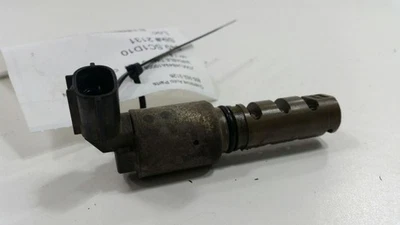 XD Scion Variable Timing Gear Oil Control Valve Solenoid Cylinder Head 2008 2009 - Image 1 of 2