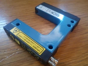 *Testato OK * MALATO WFL30-40B416 SENSORE FORCELLA LASER 30mm - Foto 1 di 3