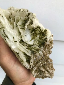 Gemmy GREEN TOURMALINE Crystals With Lepidolite On CLEAVELANDITE Brazil  1 Lb.13 - Picture 1 of 12