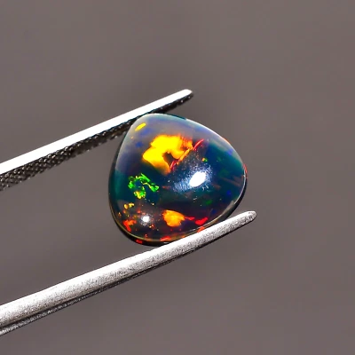 Натуральный черный эфиопский опал 2,5 карата в форме сердца драгоценный камень россыпью 12X12X4 мм - Изображение 1 из 4