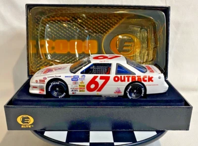 1990 ELITE 1/24 Jeff Gordon #67 Outback Steakhouse  C249035077-4 #2769 of 3000 - Image 1 of 4