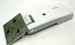 ZAWIAS DRZWI DOOR HINGE SCHARNIER MERCEDES VARIO 812 814 815 6707401637 - Foto 1 di 1
