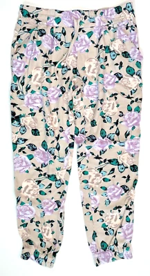 Jogger floral beige Talula para mujer con cordón cintura y bolsillos talla mediana Foto 1 de 4