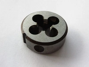 1 Right / Left Hand Die 7/16" - 14 16 18 20 24 28 32 36 40 UNC UNS UNF Threading - Picture 1 of 12