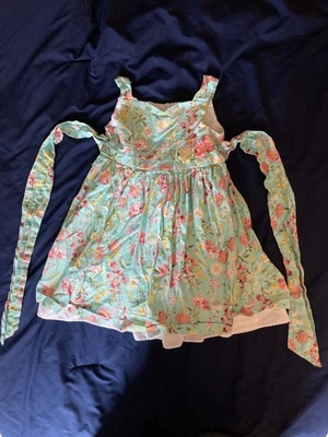 Size 4 Laura Ashley girl clothes - 1 piece dress | flower theme - Image 1 of 2