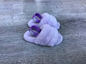Kids Girls 8 Ugg Fluff Yeah Logo Sheepskin Slide Sandals Lilac Purple 1116490T - Picture 1 of 10