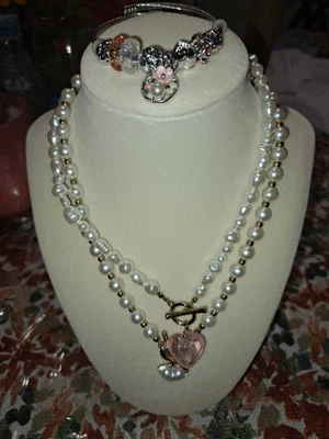 Pink PEARL Necklace And Bracelet SET 3 PIECE  - Image 1 of 4