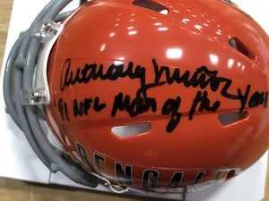 Anthony Munoz Throwback Mini Helm Bengals 1991 NFL Man Of The Year JSA - Bild 1 von 4