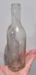 Antique Bottle RIVERHEAD & CENTRE MORICHES YETTER & MOORE - Picture 1 of 10