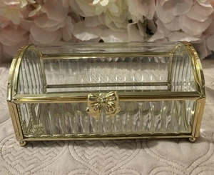 Tk Maxx Bow, Glass & Mirrored Lidded Trinket/ Jewellery Box ,Bow Detail , - Picture 1 of 4