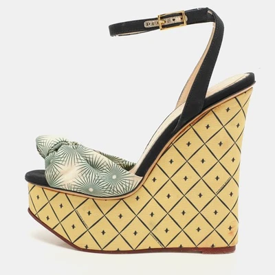 Sandalias de cuña Charlotte Olympia negras/verdes satinadas con correa al tobillo talla 38,5 Foto 1 de 4