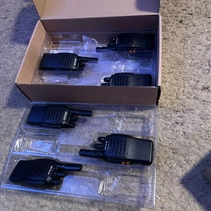 Retevis H-777 (16 Channels) Two Way Radio 6 Pack + 6-way Charging Base - Picture 1 of 10