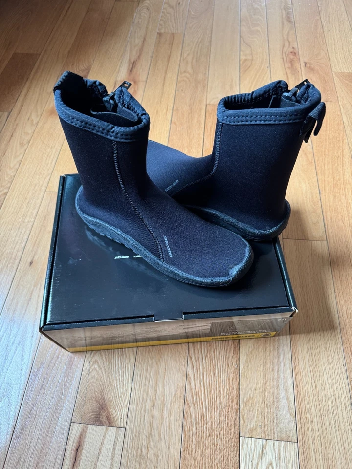 Sea-Doo Black Neoprene Swim Boots Unisex Men's 10 / Women's 11.5 / EU 43/44