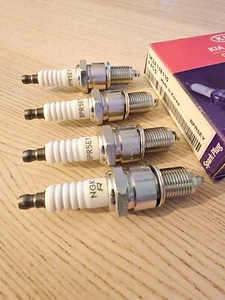 4x ORIGINAL KIA Rio 1.3 2000- 55kw Suzuki alto Vitara spark plugs 0K2A118110 NEW - Picture 1 of 7