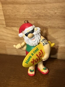 Adorno de surf de Santa  - Imagen 1 de 3