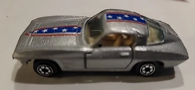 Corvette Yat Ming '63 plateado/azul/rojo 3" de largo *depósito de chatarra* Foto 1 de 4