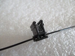 HELLERMANNTYTON 150-76099 Kabelbinder, Klemme zur Kantenbefestigung 500 Stück - Bild 1 von 2