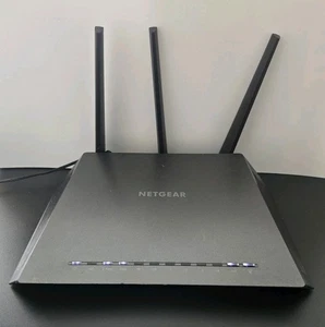 NETGEAR Nighthawk AC1900v2 Inteligentny router WiFi Dual-Band Dual-Core - Zdjęcie 1 z 7