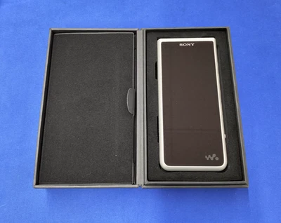 SONY WALKMAN 64GB Hi-Res ZX Series Audio Player NW-ZX507 Silver Used - Image 1 of 4