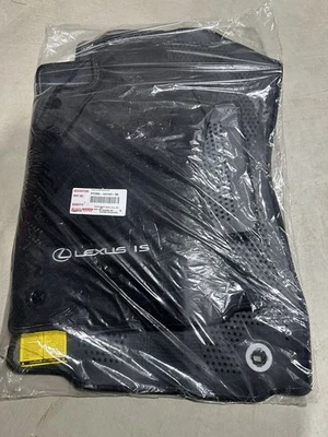 Alfombrillas Lexus IS AWD OEM nuevas en bolsa envío gratuito PT206-53143-50 Foto 1 de 2