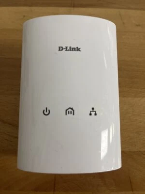 D-Link DHP-306AV 200Mbps Single Port Ethernet Powerline Adapter - White - Image 1 of 4