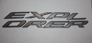 2011-2015 Ford Explorer Front Hood Center Emblem Set Letters Script Nameplate - Bild 1 von 2