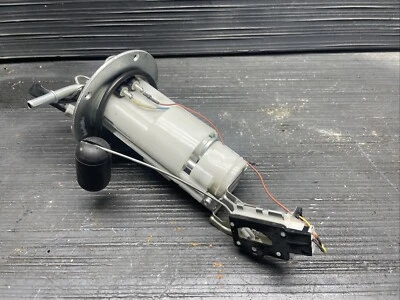 Bomba de combustible Suzuki GSXR750 2023, bomba de tanque de gasolina, #121324 Foto 1 de 4
