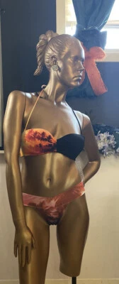 Victoria’s Secret Tropical Vaca Palmera Bandeau 34A y Fondo a Juego Pequeño Set Foto 1 de 4