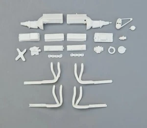 MPC 1/25 1934 FORD SLAMMER MODIFIED ENGINE AND RELATED PARTS - Picture 1 of 1
