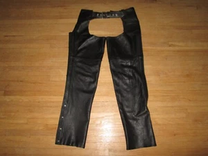 FIRST Manufacturing Co. Unisex Black Leather Motorcycle Chaps ~ M Lace Waist - Foto 1 di 4