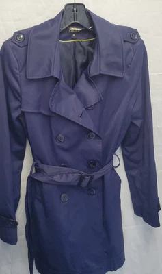 Gabardina DKNY azul marino con cinturón talla M doble botonadura Foto 1 de 4