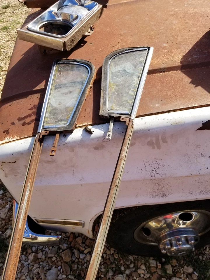 1959 1960 Chevy Impala Vent Wing Window 2/4 Door Sedan BelAir Biscayne Nomad OEM - Изображение 1 из 4