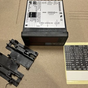 Indicador Digital Yokogawa UM330-02 Estilo S3 UM330 (NUEVO EN CAJA) - Imagen 1 de 6
