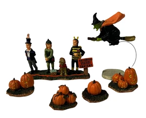 LEMAX The Costume Contest Spooky Town Figuren Halloween Village Retired - Bild 1 von 7