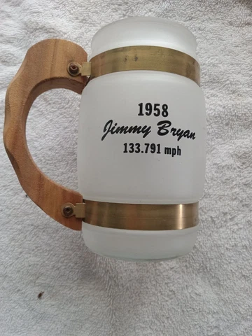 INDY 500 SOUVENIR FROSTED GLASS MUG - 1958 WINNER - JIMMY BRYAN Cover