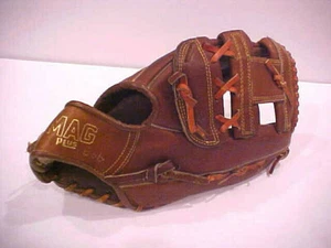 MAG Plus MP-2997 Leather RHT - 13.5" Baseball/Softball Glove, Very Good Cond - Picture 1 of 11