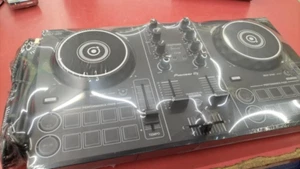 Pioneer DDJ 200 Smart DJ Controller Bluetooth USB for iOS Android PC Mac - Picture 1 of 8