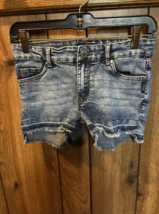 SILVER JEANS GIRL'S LACY JEAN SHORTS. SIZE 12 Raw Hem Stretch NWOT - Picture 1 of 8